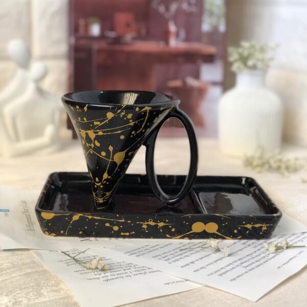 ست ماگ مخروطی طرح طلایی